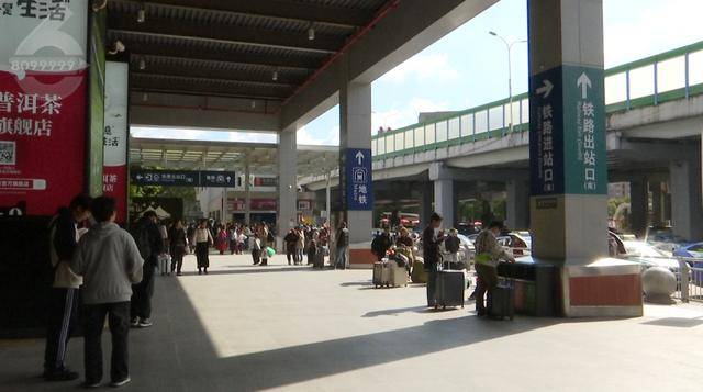 皇冠信用开户
_紧急！正要出站皇冠信用开户
，两名14岁少女在昆明火车站被民警拦截…