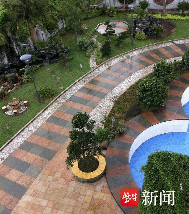 如何代理皇冠信用网_离谱！男子耗资500多万元建造的别墅被邻居强占如何代理皇冠信用网，地下室养了几十只鸡鸭，警方介入后仍三番五次偷搬东西