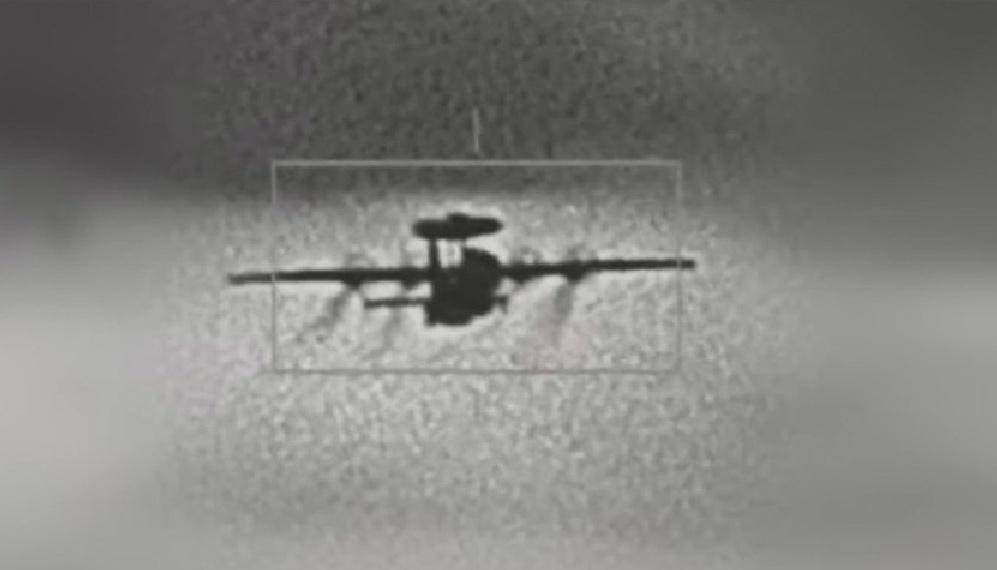 介绍个信用网网址_歼-20首次与台岛合影介绍个信用网网址，F-16V毫无踪迹：台军撒谎锁定解放军预警机