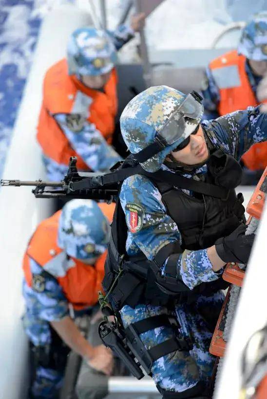 皇冠信用网代理申请_正视差距皇冠信用网代理申请！中国想复刻美国特种兵“斩首”某岛还缺什么？