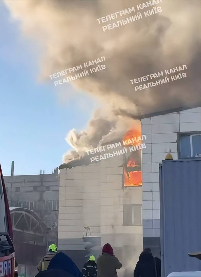 皇冠信用会员账号注册_斩首乌克兰高官皇冠信用会员账号注册，俄军图95升空被召回，发生了什么？基辅空战爆发