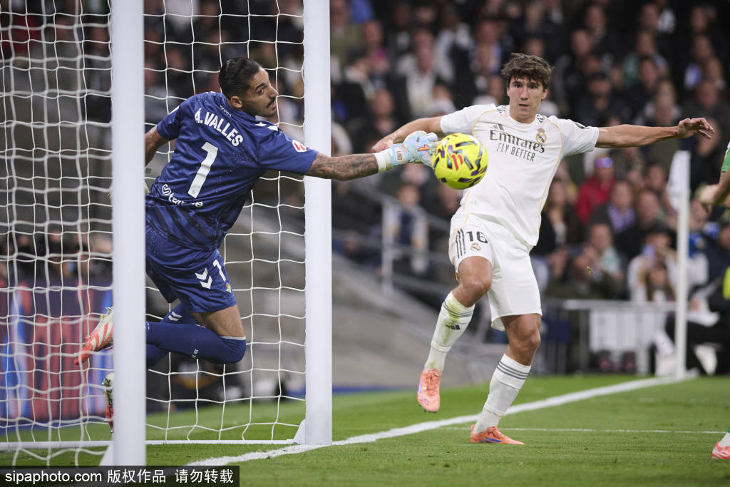 皇冠信用网怎么注册_马竞1-2皇马:西超杯半决赛数据揭秘与战术分析