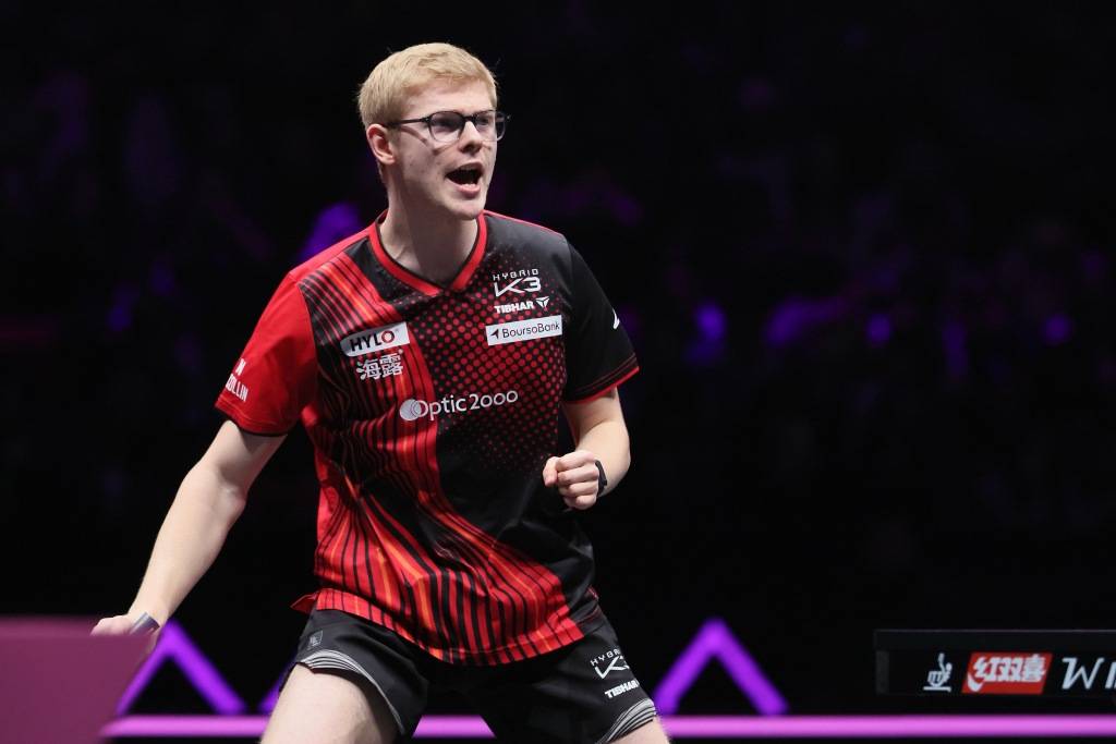 皇冠足球管理平台出租
_WTT重庆冠军赛男单决赛皇冠足球管理平台出租
,小勒布伦击败国乒小将温瑞博夺冠