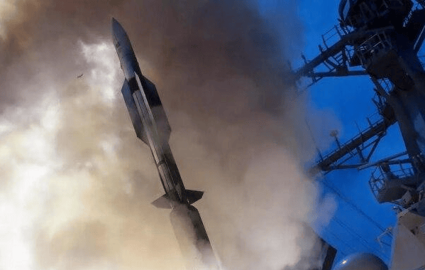 皇冠信用盘账号申请
_美媒:伊朗航母被击沉后皇冠信用盘账号申请
,东风17升级版亮剑,美军承认无法被拦截