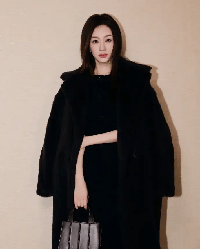 皇冠mos033app_李小冉宣布离婚：去年已离皇冠mos033app，祝各自安好